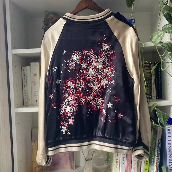 Reversible Embroidered Silk Bomber Jacket - Picture 2 of 9